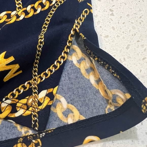 Michael Kors Split Neck Navy Gold Chain Top with Tulip Sleeve Size SP Casual - Picture 14 of 15